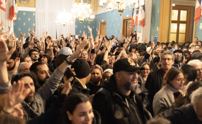 Rompre avec les sabres-peuples